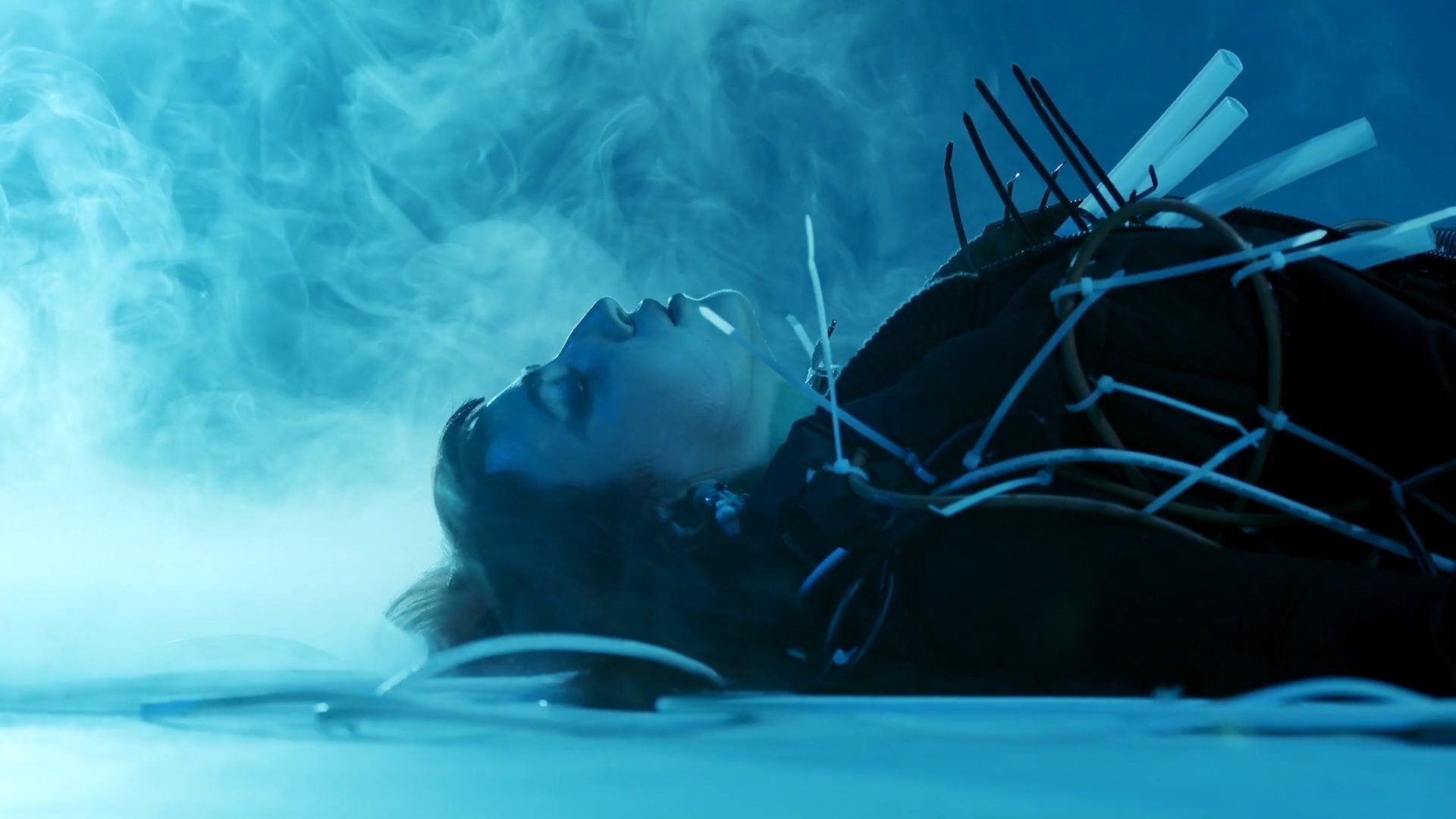 Amelia Moore - i feel everything still 2