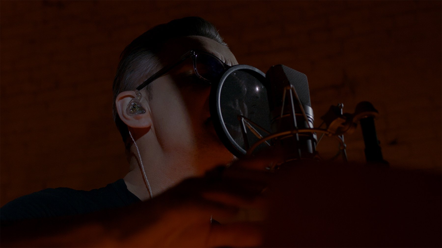 Depeche Mode - Wagging Tongue still 5