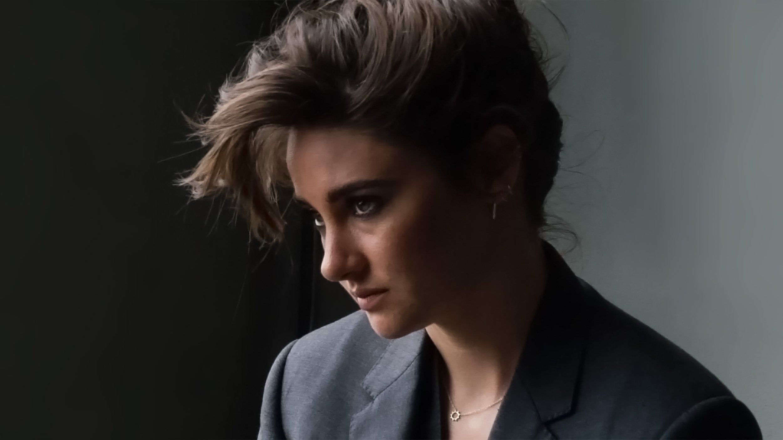 Shailene Woodley - WWD still 5