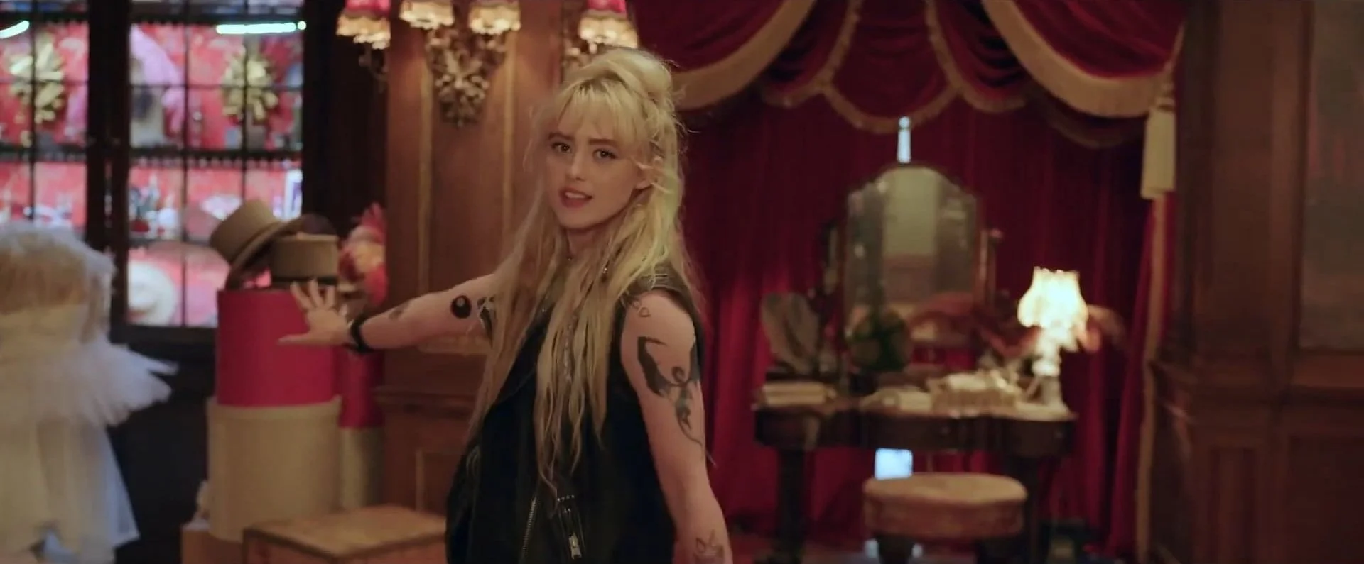 Abagail - "Set Tour"